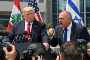 pengumuman gencatan senjata lebanon oleh trump memicu kemarahan menteri israel, memperketat ketegangan politik di timur tengah.